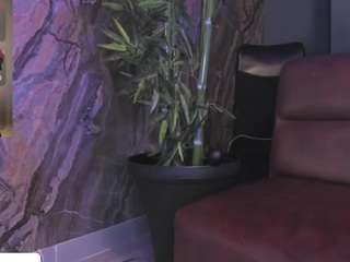 alahia-dangelo Live Webcam on CamSoda