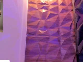 alahia-dangelo Live Webcam on CamSoda