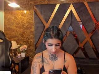 alahia-dangelo live cam profile