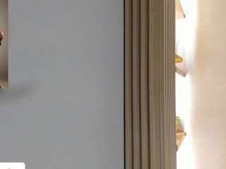 alahia-dangelo Live Webcam on CamSoda