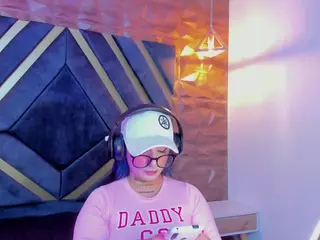 Alahia-Dangelo's Live Sex Cam Show