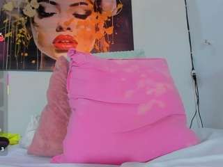 reinahorny2024 Live Webcam on CamSoda