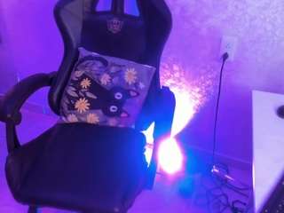  eterna-aura chat room