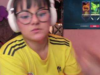  eterna-aura chat room