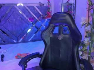  eterna-aura chat room