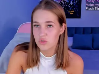Jennifer-Wadee's Live Sex Cam Show