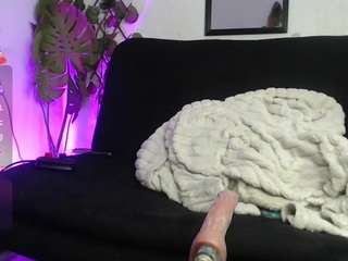 tefy-bratz Live Webcam on CamSoda
