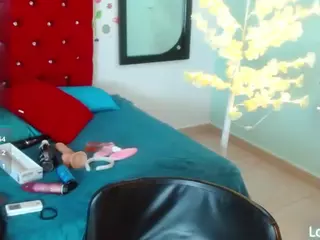 scarleth-snow's Live Sex Cam Show