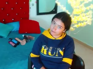 scarleth-snow's Live Sex Cam Show