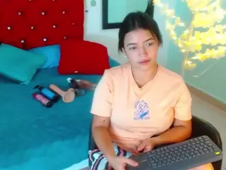 scarleth-snow's Live Sex Cam Show