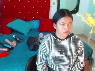 scarleth-snow's Live Sex Cam Show