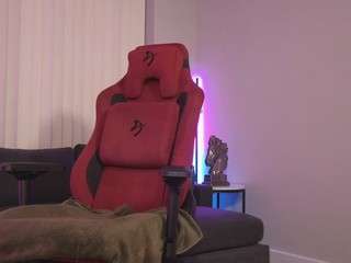 theeestallion33 Live Webcam on {site_name}