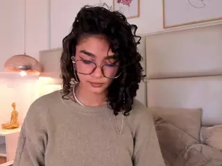 Zuky 💕's Live Sex Cam Show