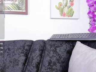 zulema-parvin Live Webcam on CamSoda