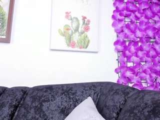 zulema-parvin Live Webcam on CamSoda