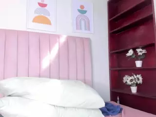 Zulema-Parvin's Live Sex Cam Show