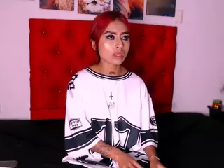 Ashley-IsabeLl18's Live Sex Cam Show