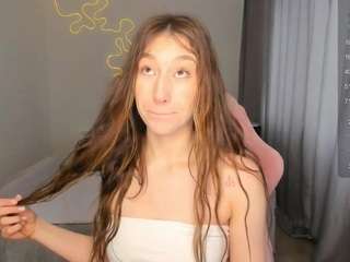 Live webcam model cassieyoung on Soda Cams