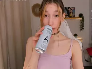 CassieYoung's Live Sex Cam Show