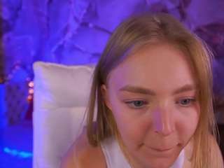 emilysunshines Live Webcam on CamSoda