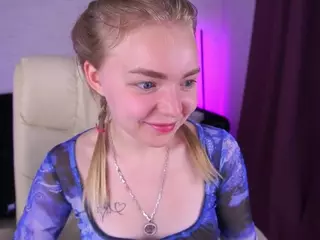 EmilySunshineS's Live Sex Cam Show