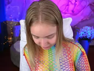 EmilySunshineS's Live Sex Cam Show