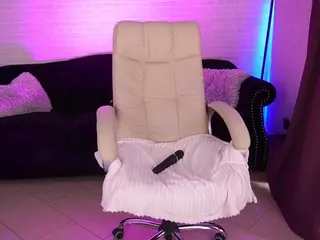 EmilySunshineS's Live Sex Cam Show