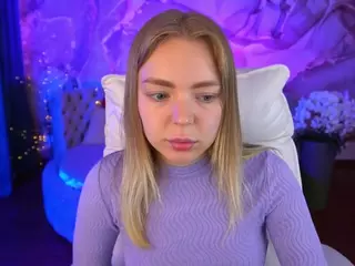 EmilySunshineS's Live Sex Cam Show