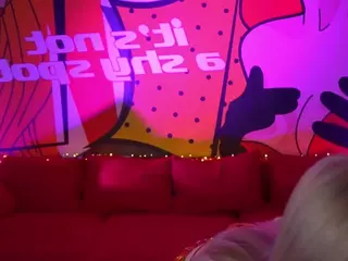 EmilySunshineS's Live Sex Cam Show