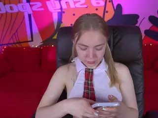 EmilySunshineS's Live Sex Cam Show
