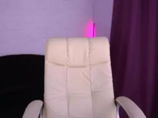 EmilySunshineS's Live Sex Cam Show