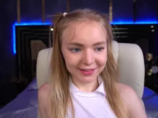 EmilySunshineS's Live Sex Cam Show