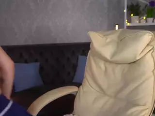 EmilySunshineS's Live Sex Cam Show