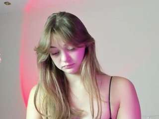 may-flowere Live Webcam on CamSoda