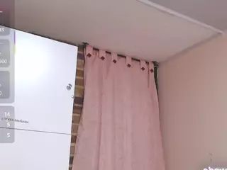 MeganLoovee's Live Sex Cam Show