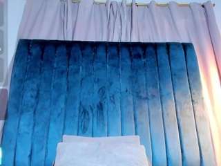 Live Sex Chat with Mia (@miahorny69)