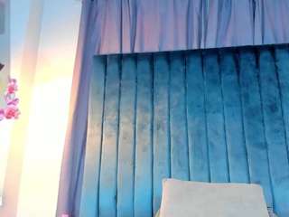 miahorny69's CamSoda show and profile