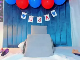 Mia's Live Sex Cam Show