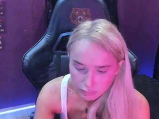 milaash Live Webcam on CamSoda