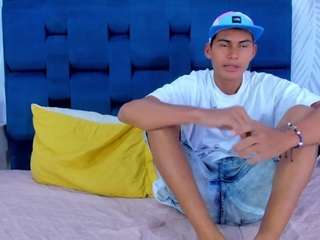 sarakevin18-2 webcam