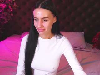 snowwhiteee Live Webcam on CamSoda