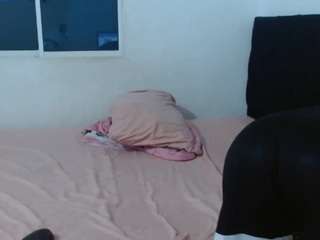 lulu-liz Live Webcam on CamSoda