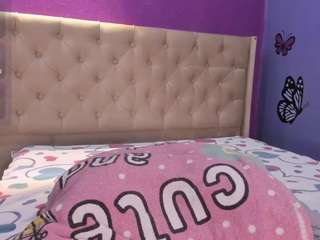madamedamn webcam model