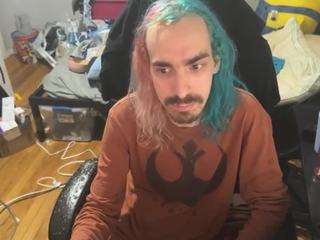 tallnerdyguy webcam