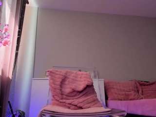 kyliejo19 live webcam show