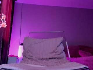 Kyliejo19 live cam preview