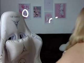 yourl1ttleangel webcam