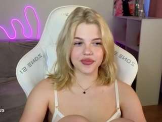 yourl1ttleangel webcam