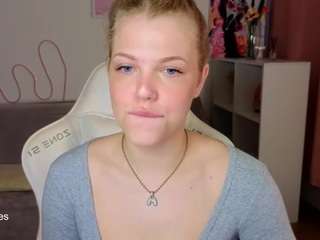 yourl1ttleangel live cam profile