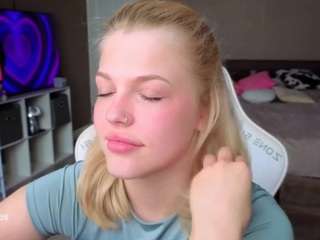 yourl1ttleangel webcam